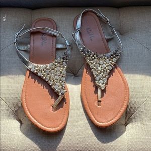Women’s sandals